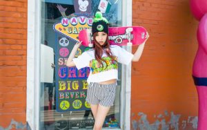 婚后老公总是嫌弃我，我不知该如何提升我们之间的关系，该怎么办？