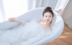 我和另一半因脾气问题陷入婚姻危机，到底该怎么解决啊？