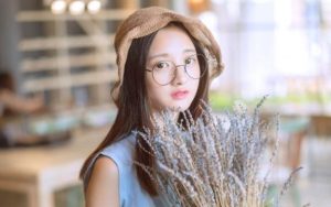 女方出轨了,我该用什么策略来挽救这个家庭呢? 1 女方出轨了,我该用什么策略来挽救这个家庭呢? 1